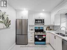 60 - 2605 WOODCHESTER DRIVE Mississauga 