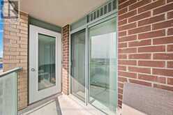 909 - 23 ONEIDA CRESCENT Richmond Hill