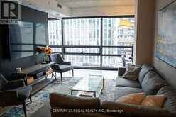 403 - 224 KING STREET W Toronto