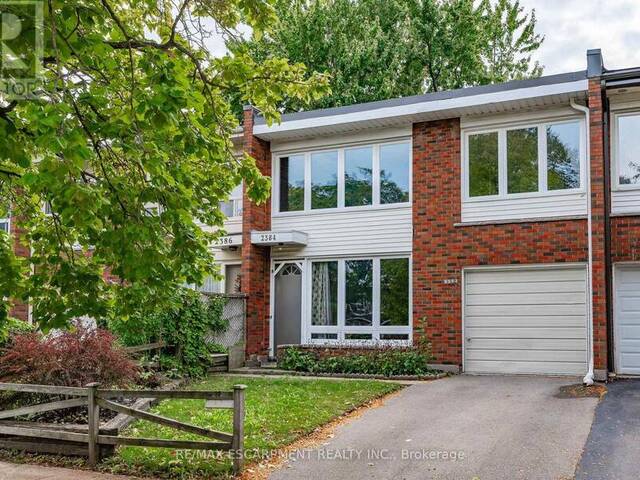 2384 MARYVALE COURT Burlington  Ontario