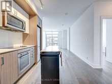 442 - 1575 LAKESHORE ROAD W Mississauga 