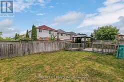 5 CHATEAU CRESCENT Cambridge