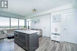 2309 - 9075 JANE STREET Vaughan 