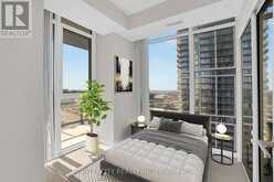 2206 - 7895 JANE STREET Vaughan 