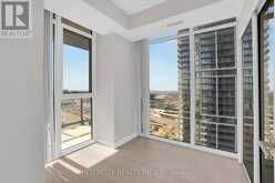 2206 - 7895 JANE STREET Vaughan 