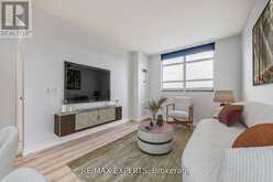 414 - 9245 JANE STREET Vaughan 