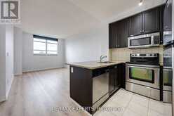 414 - 9245 JANE STREET Vaughan 