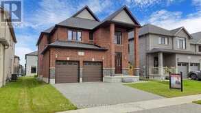 7 GIBBONS ROAD Brant 