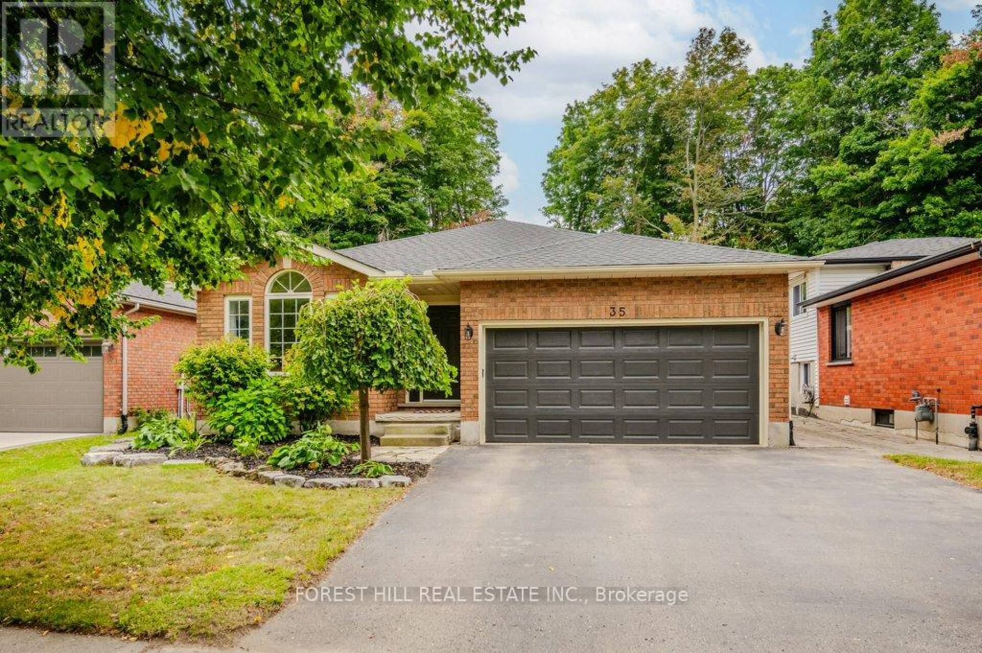 35 CORA DRIVE Kitchener