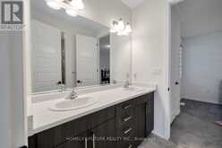 3031 HOLLYBERRY TRAIL Pickering