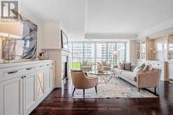 811 - 1 BEDFORD ROAD Toronto