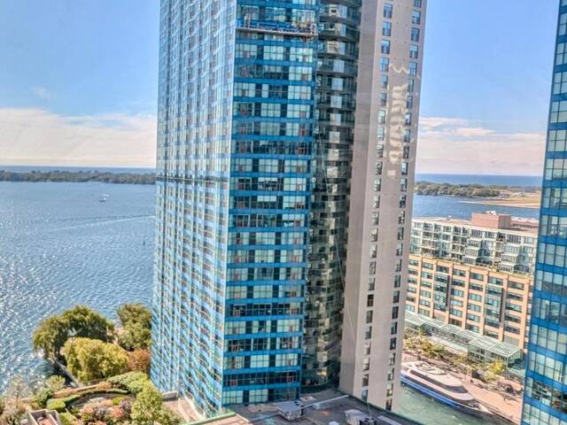 2216 - 55 HARBOUR SQUARE Toronto Ontario