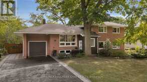 39 CASTLE DRIVE Barrie 