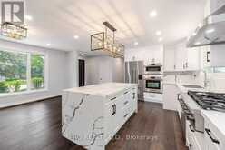 295 SANDWELL DRIVE Oakville 