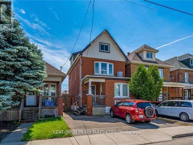 2 - 42 BALSAM AVENUE Hamilton  Ontario