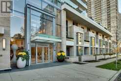 703 - 170 AVENUE ROAD Toronto