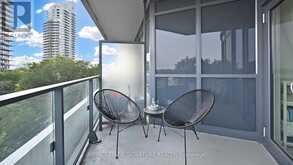 615 - 2212 LAKE SHORE BOULEVARD W Toronto 