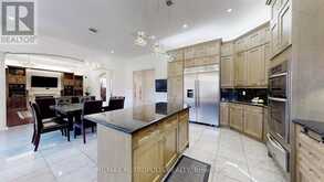 8 HERITAGE WOODS MANOR Markham 