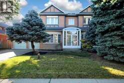 11 SPRINGBROOK DRIVE Richmond Hill 