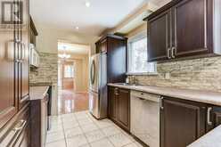 28 PARKSIDE DRIVE Brampton