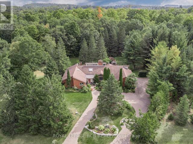 33 ISLAND LAKE DRIVE Whitchurch-Stouffville Ontario