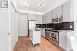 501 - 60 BERWICK AVENUE Toronto