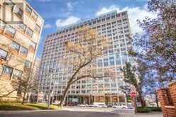 1607 - 111 ST CLAIR AVENUE Toronto