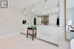 1483 THE LINKS DRIVE Oakville