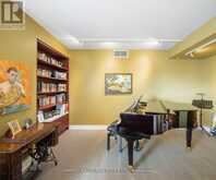 309 - 181 BEDFORD ROAD Toronto