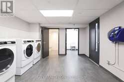 702 - 11 WALMER STREET Toronto