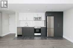 708 - 11 WALMER STREET Toronto