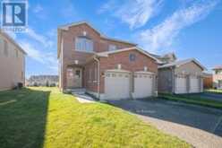 44 CAREW BOULEVARD Kawartha Lakes 