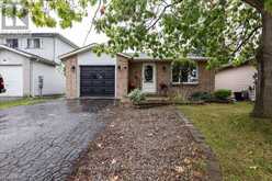 3 SINCLAIR COURT Barrie