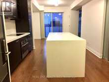 1005 - 1080 BAY STREET Toronto