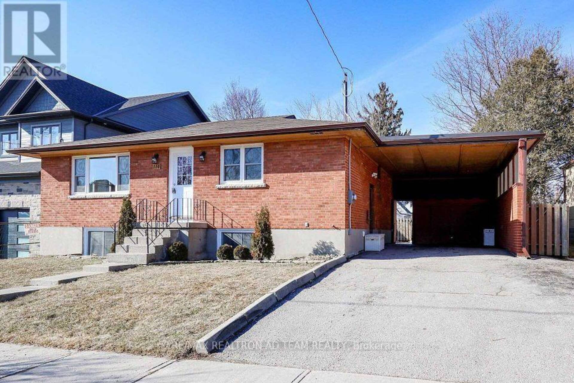 114 ARLINGTON AVENUE Oshawa 