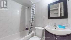 18 - 11 LIVONIA PLACE Toronto