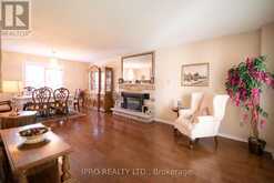 646 BOOKHAM CRESCENT Mississauga