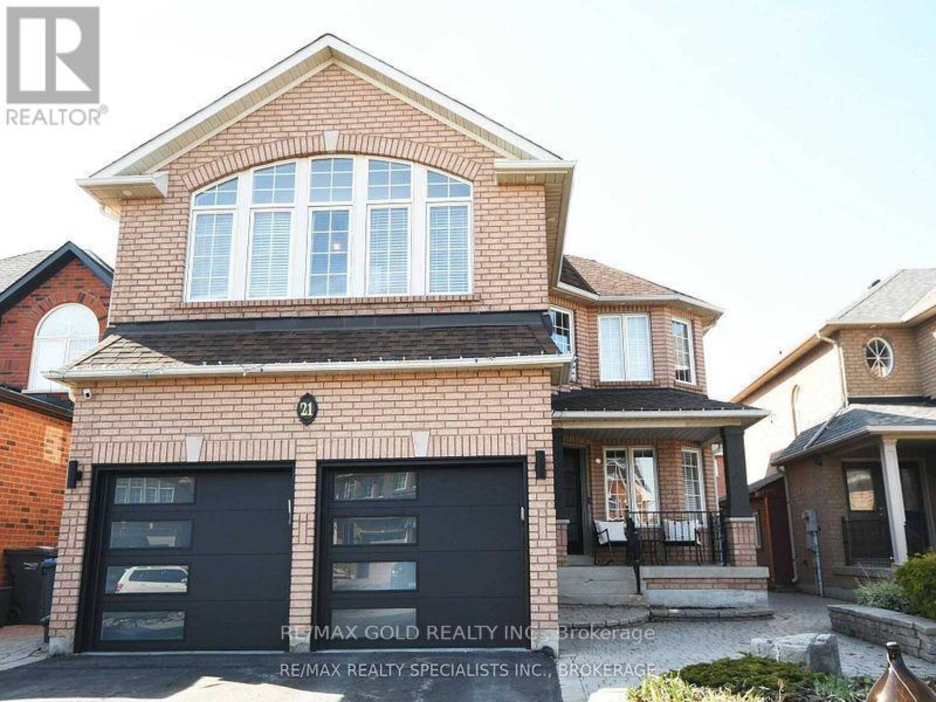 21 BARNES COURT Brampton