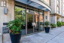 311 - 18 BEVERLEY STREET Toronto