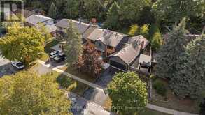 30 VALLEY DRIVE Barrie 