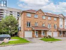 111 - 151 TOWNSGATE DRIVE Vaughan 