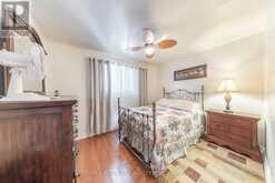 ROOM 1 - 46 MCCLURE CRESCENT Toronto