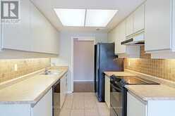 405 - 3 CONCORDE PLACE Toronto