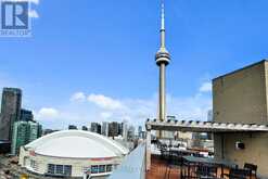 2504 - 270 QUEENS QUAY W Toronto 