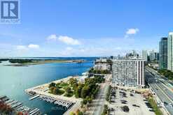 2504 - 270 QUEENS QUAY W Toronto 