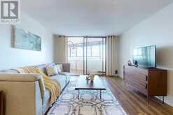 2504 - 270 QUEENS QUAY W Toronto 