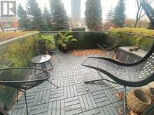 102 - 88 PROMENADE CIRCLE Vaughan 