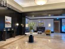 102 - 88 PROMENADE CIRCLE Vaughan 