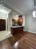 102 - 88 PROMENADE CIRCLE Vaughan 