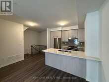 260 - 150 HONEYCRISP CRESCENT Vaughan 